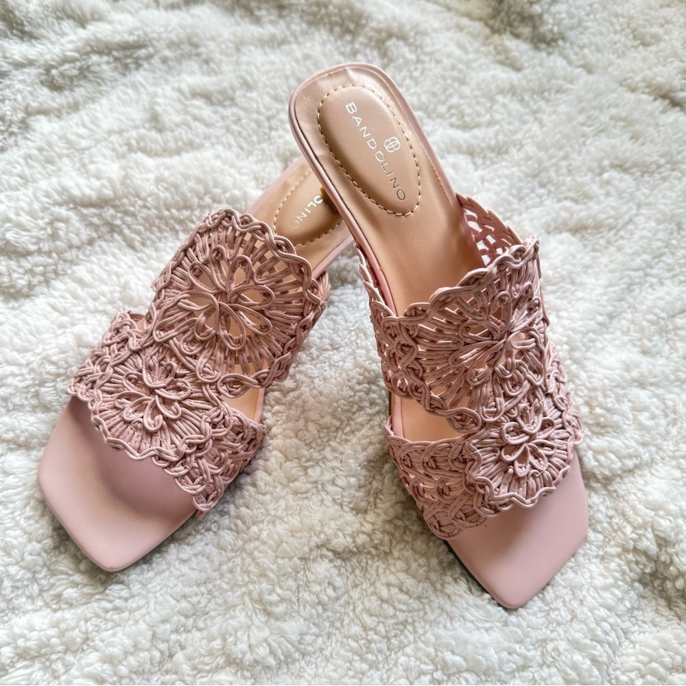 Bandolino Women's Blush Lace Mules